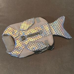 Kouser Dog Life Jacket Life Vest Flotation Device Silver WhaleDesign Size S NWT